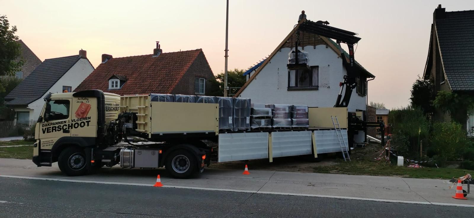 Levering met kraanwagen